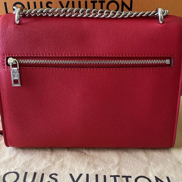 Louis Vuitton Mylockme Chain Bag - Picture 4 of 12